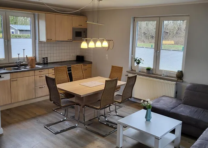 Ferienhaus Papenburg Emsland 3 Schlafzimmer Fuer Bis Zu 6 Personen アパート パーペンブルク
